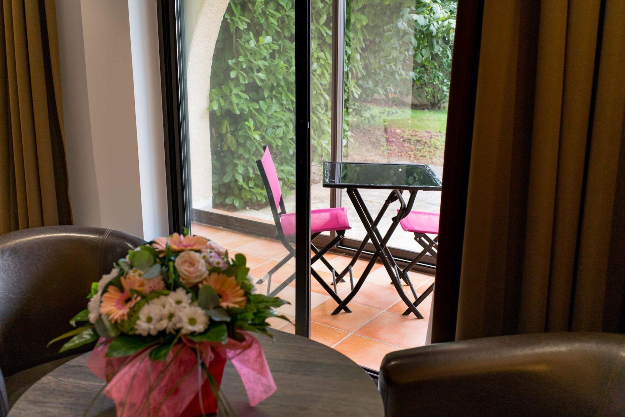 Ariane Hotel Fos Sur Mer Fos-sur-Mer Bagian luar foto