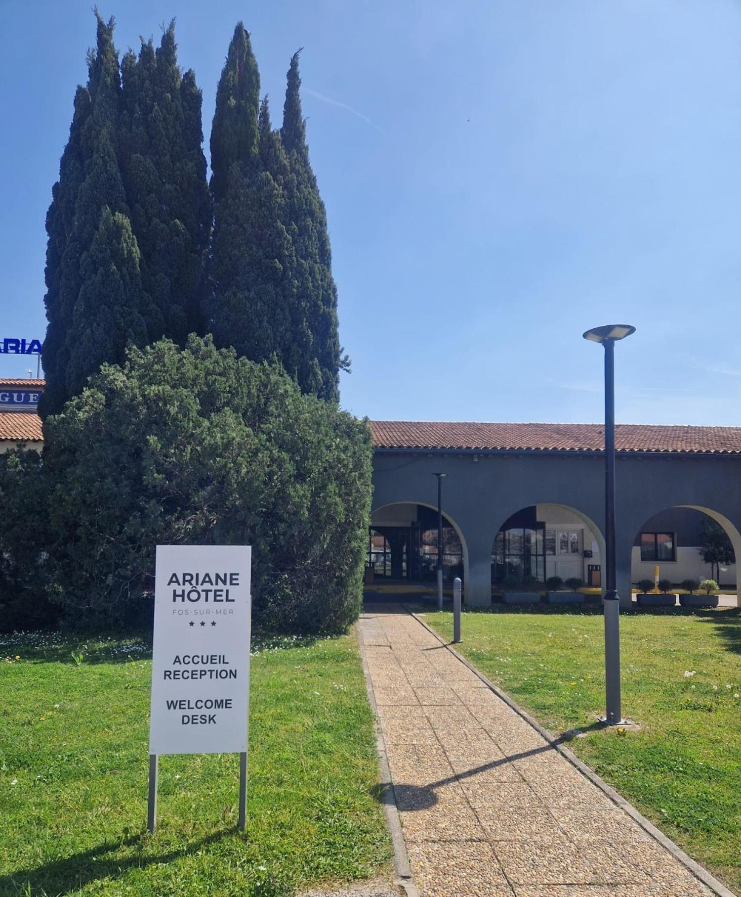 Ariane Hotel Fos Sur Mer Fos-sur-Mer Bagian luar foto