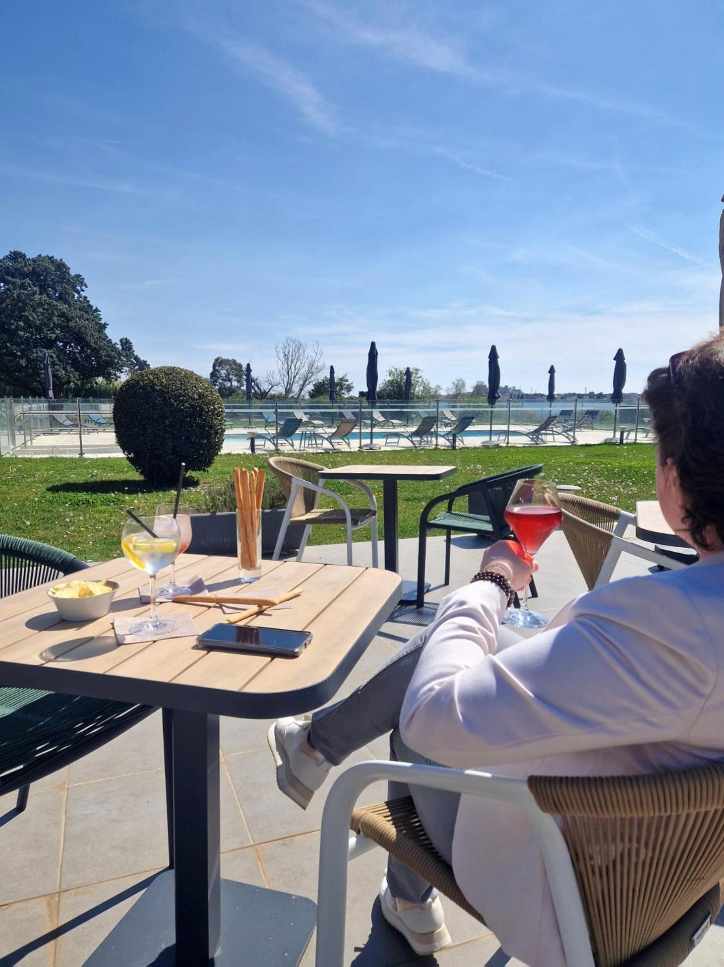 Ariane Hotel Fos Sur Mer Fos-sur-Mer Bagian luar foto