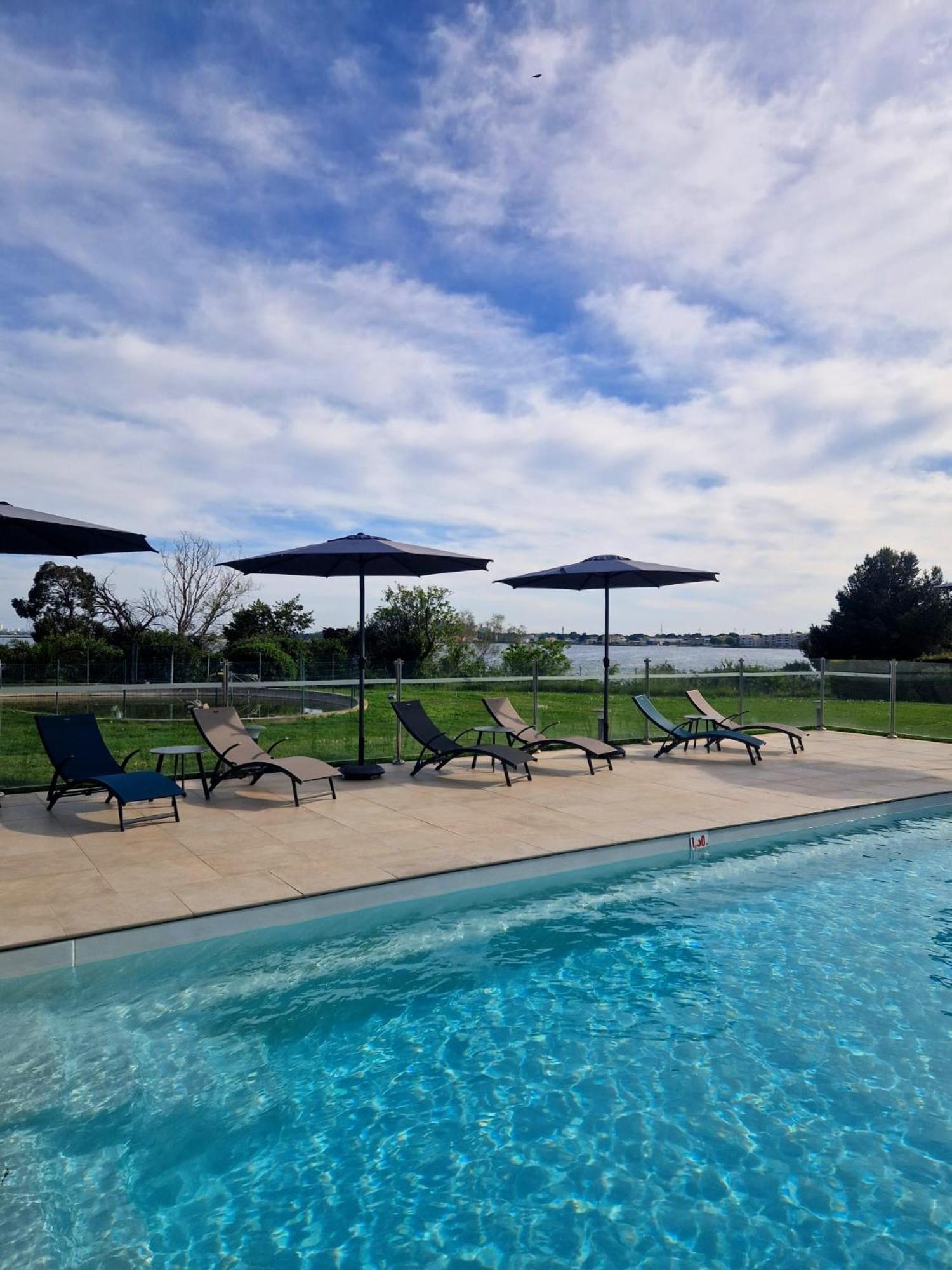 Ariane Hotel Fos Sur Mer Fos-sur-Mer Bagian luar foto