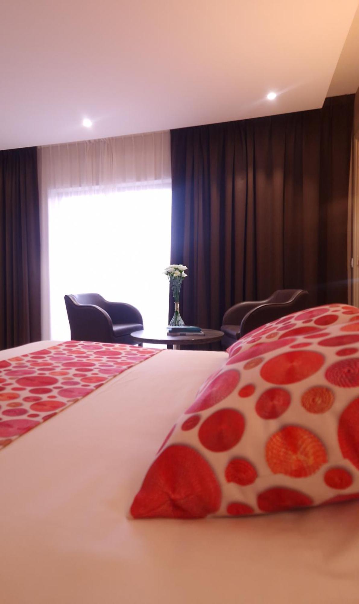 Ariane Hotel Fos Sur Mer Fos-sur-Mer Bagian luar foto