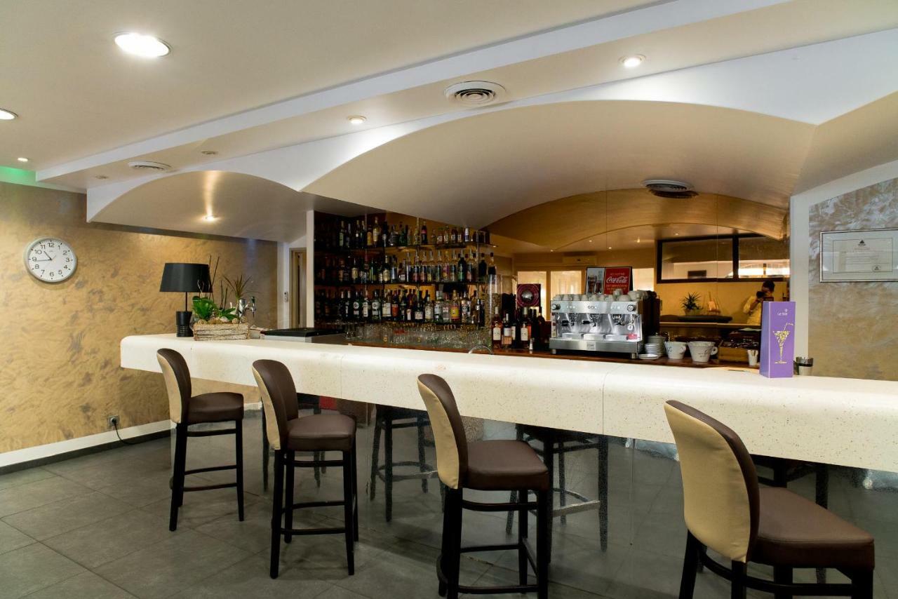 Ariane Hotel Fos Sur Mer Fos-sur-Mer Bagian luar foto