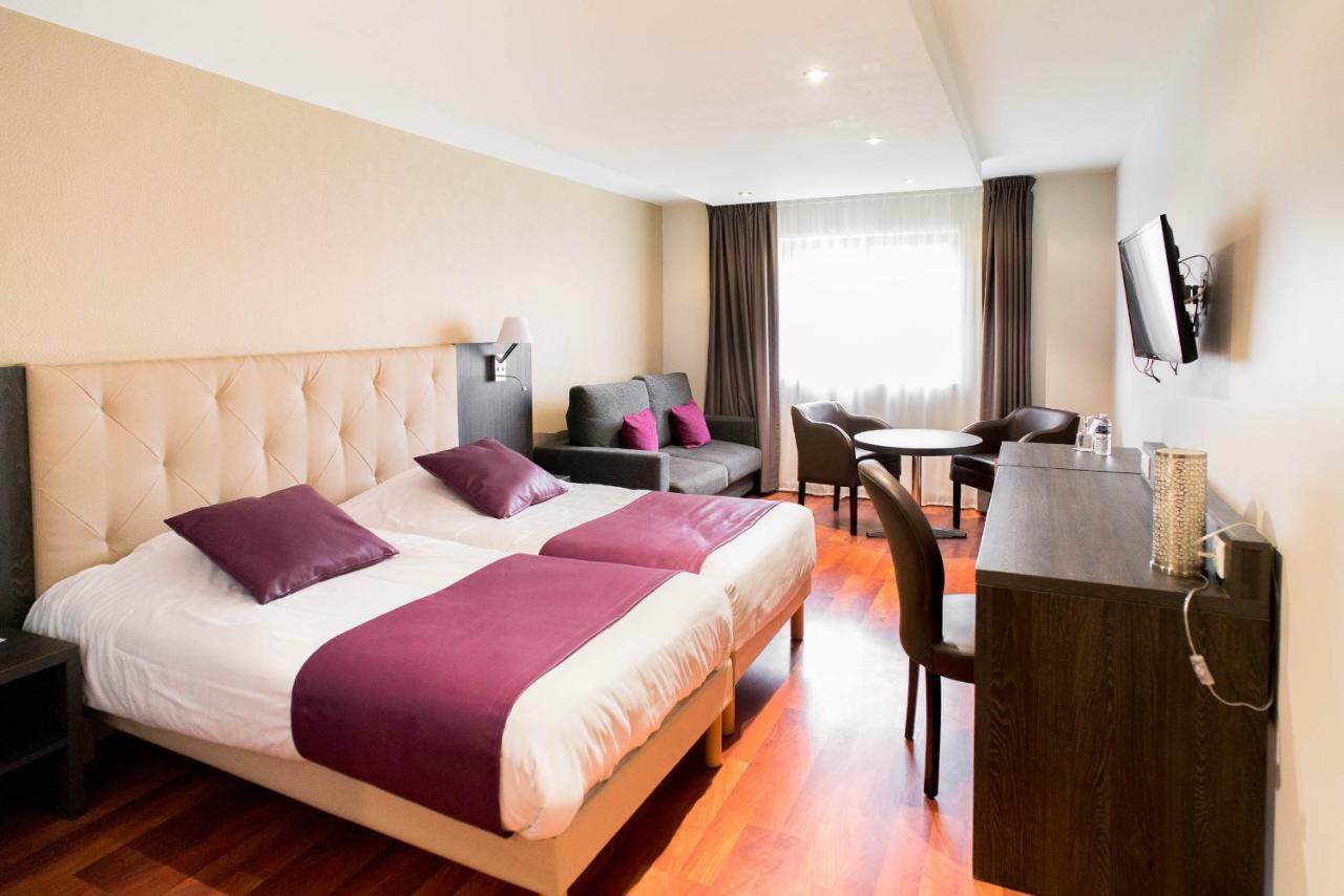 Ariane Hotel Fos Sur Mer Fos-sur-Mer Bagian luar foto