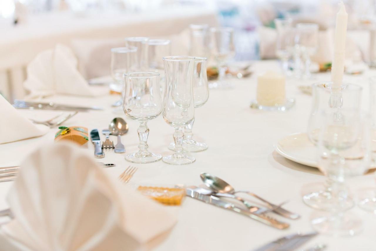 Ariane Hotel Fos Sur Mer Fos-sur-Mer Bagian luar foto